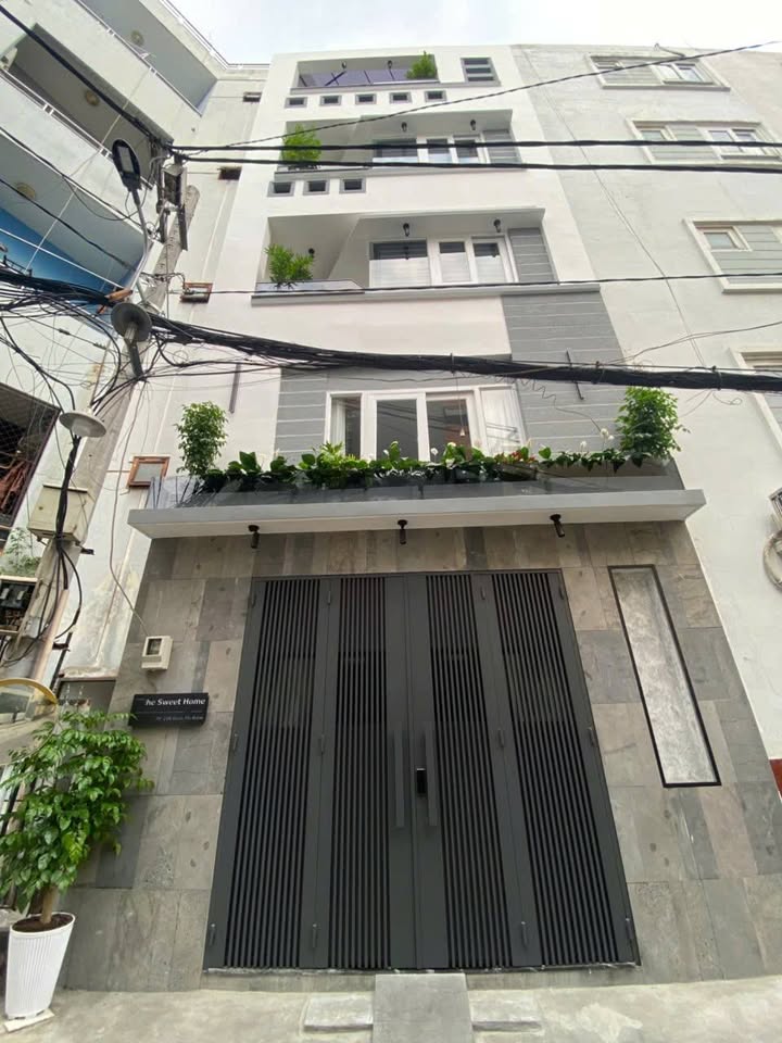 Nhà HXH Đoàn Thị Điểm Phú Nhuận - Full Nội Thất Cao Cấp, 55m², 12.8 Tỷ