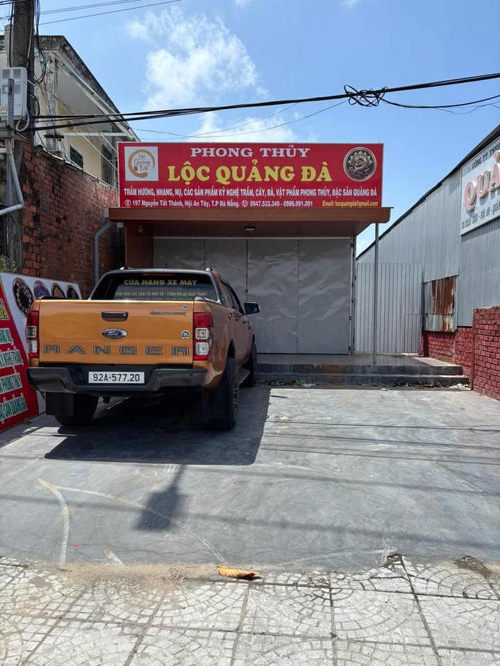 Mặt Bằng Kinh Doanh 250m² Nguyễn Tất Thành, Hội An - Giá 10 Triệu/Tháng