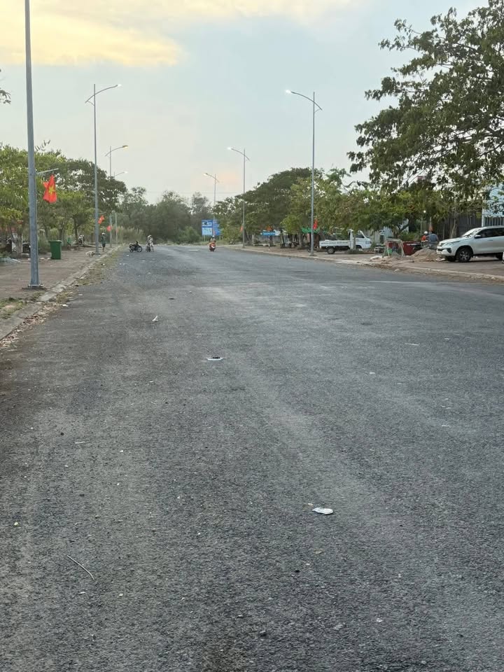 Bán Đất Nền Đôi Ấp 6B Sông Đốc, Cà Mau - Full Thổ Cư, Sẵn Sổ