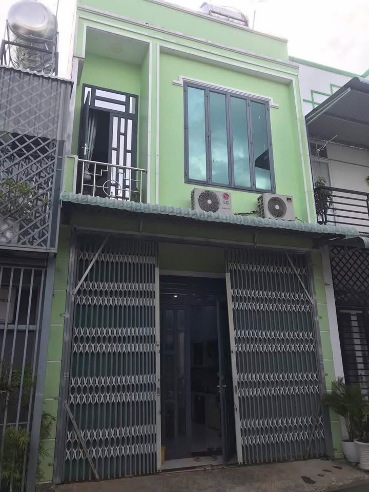 Nhà 2 Mặt Tiền KDC Đông Á, Đồng Xoài - 70m² Thổ Cư, Giá 2 Tỷ