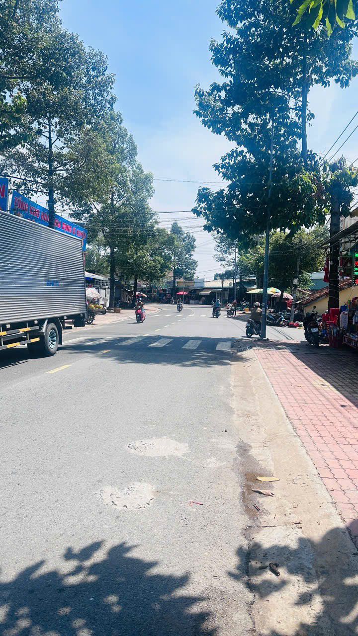 Nhà Mặt Tiền Kinh Doanh Chợ Bưng Cầu TDM - 231m² Thổ Cư, Sẵn Sàng Đầu Tư