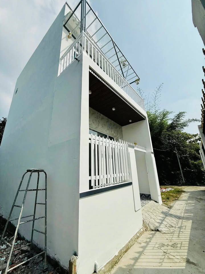 Nhà 1 Trệt 1 Lầu 82m² Sổ Hồng Tại TT Cần Giuộc, Long An - Giá 1.5 Tỷ