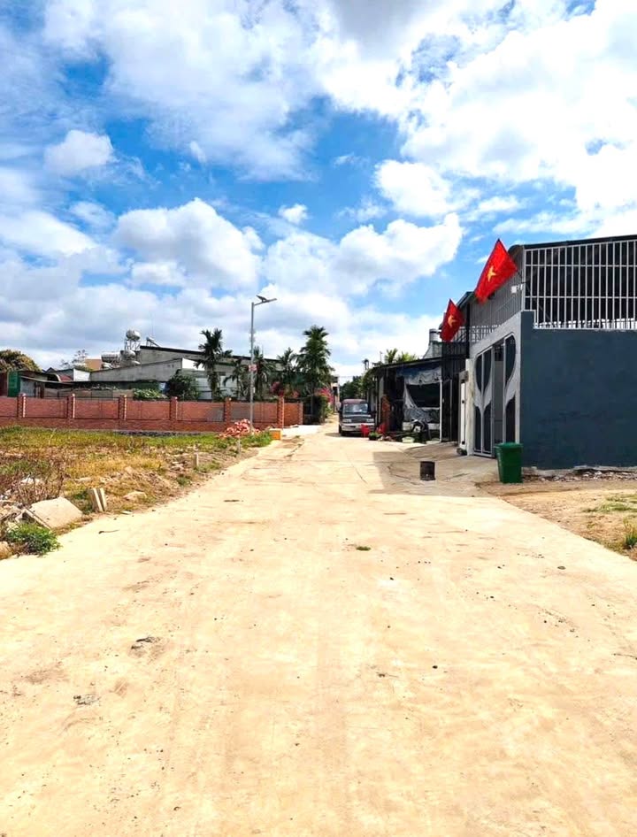 Bán Đất Thổ Cư Buôn Ma Thuột 160m² - Hẻm Ung Văn Khiêm, Giá 1.59 Tỷ