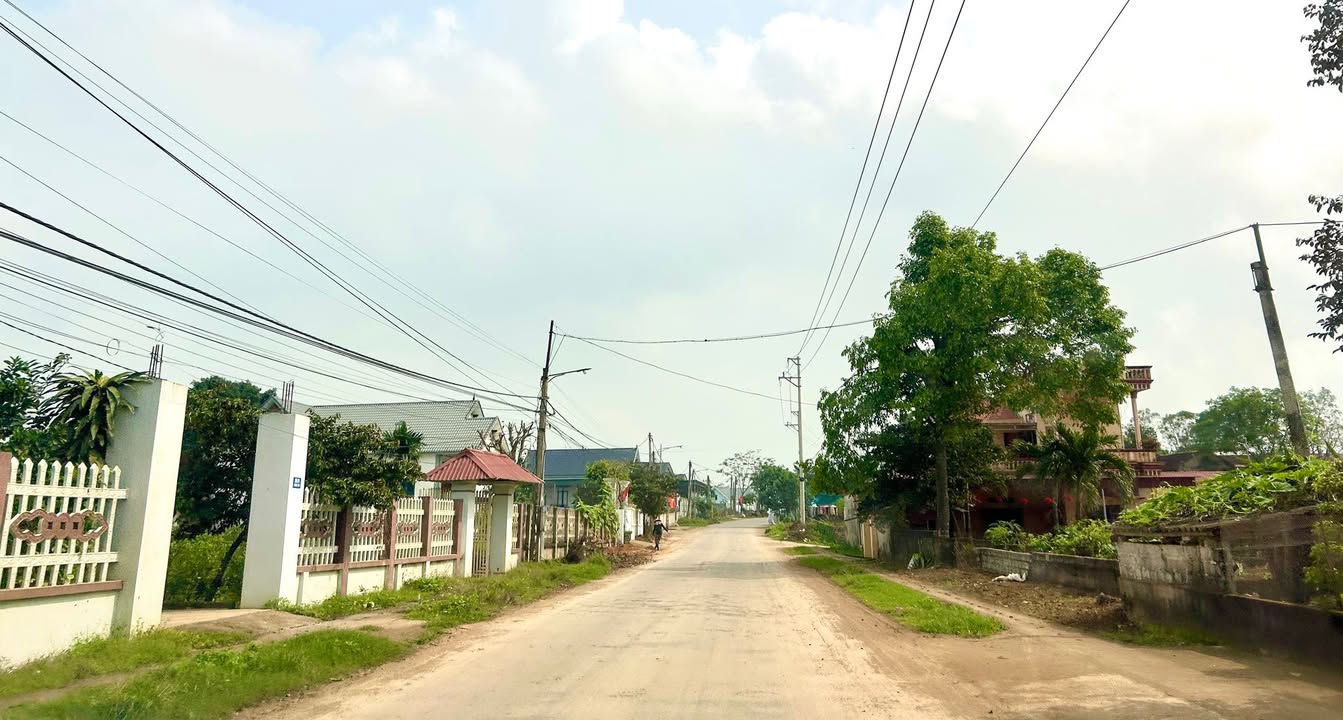 Bán đất Vân Sơn Triệu Sơn 350m² - Sổ đỏ chính chủ, ô tô tránh