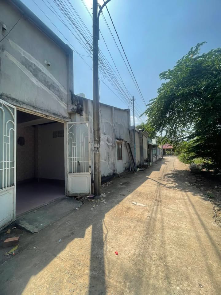 Nhà nguyên căn Bà Rịa 120m² - Hẻm ô tô vào tận nhà!