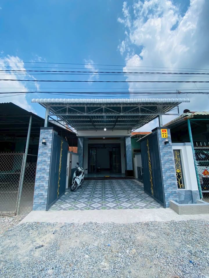 Nhà riêng P. Long Hoa, TX. Hòa Thành 145m² - Ô tô vào tận nhà!