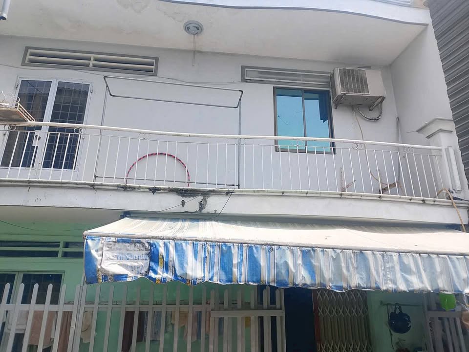 Nhà 1.7 Tỷ, Long Xuyên, 44m² Thổ Cư - Ô Tô Vào Tận Nơi