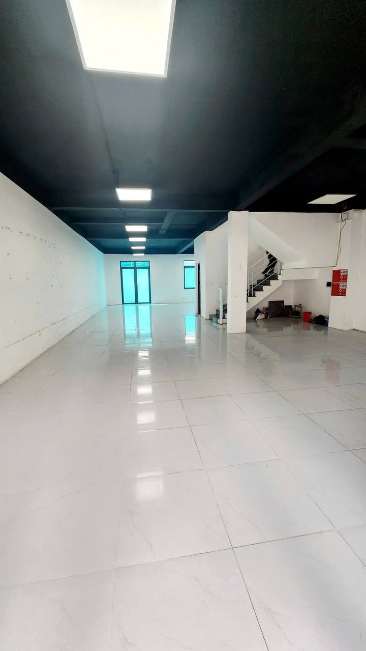 Mặt Tiền Kinh Doanh Geleximco Hà Đông 200m² 4 Tầng - Giá Tốt