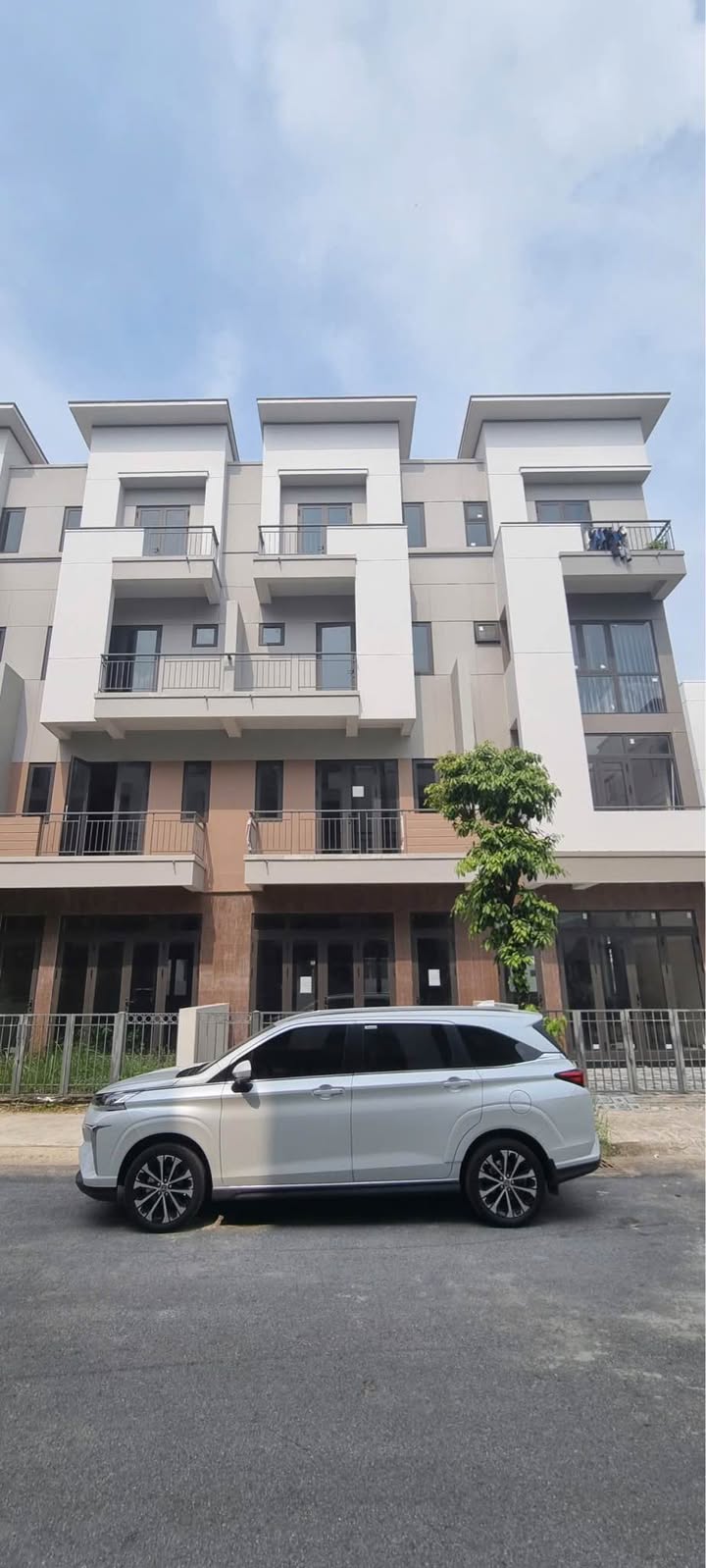 Nhà 75m² Centa City Từ Sơn - Sổ Đỏ Sẵn Sàng, Hướng Đông Nam Mát Mẻ