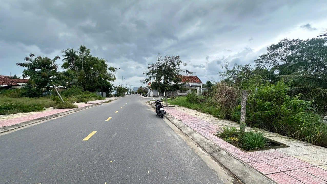 Đất 2 Mặt Tiền Thị Trấn Vạn Giã - 189m² Kinh Doanh Đắc Địa