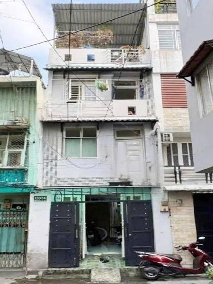 Nhà Hẻm Xe Hơi Nguyễn Tiểu La, Quận 10 - 34m², 4PN - 6.2 Tỷ