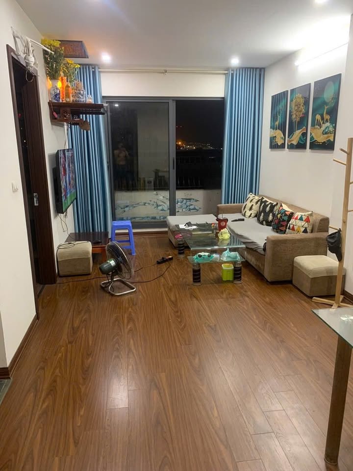 Căn hộ Thượng Thanh Long Biên 69m2 9 triệu - View đẹp