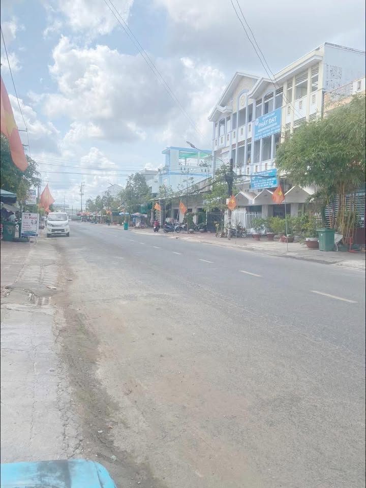 Nhà Phố Cà Mau 80m² giá 2.8 tỷ - Mặt tiền kinh doanh đắc địa!