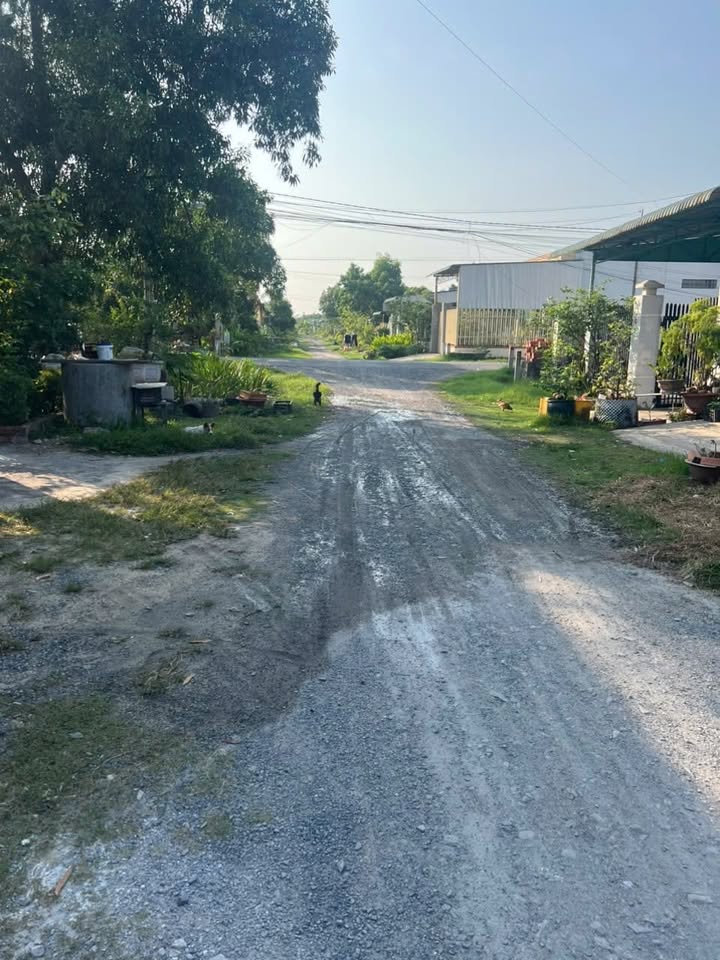 Nhà Phường Long Hoa, Tây Ninh 171m² - Giá 1.39 Tỷ, Gần Chợ & Trường Học