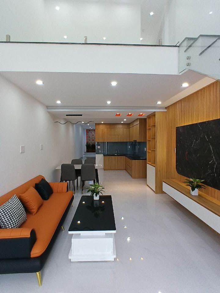 Nhà gác lửng Ngô Sỹ Liên 89m² - Ô tô đỗ cửa, thiết kế hiện đại!