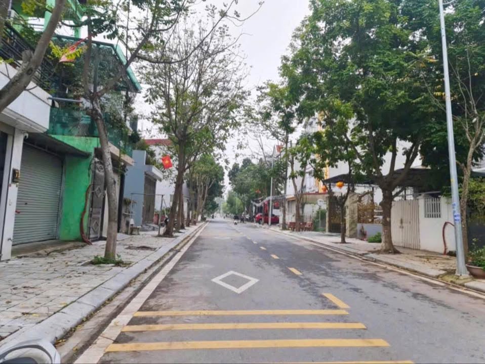 Nhà Mặt Tiền Ngô Thị Nhậm Vĩnh Yên 95m² - Kinh Doanh Sầm Uất, Giá 3.8 Tỷ