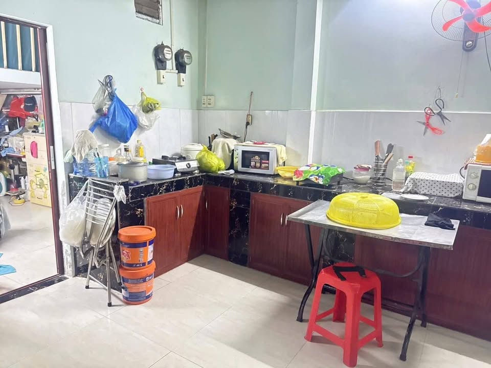 Nhà Mặt Tiền K300 Tân Bình 96m² - Ngay Chợ Bà Hoa, Sổ Hồng Vuông Vức