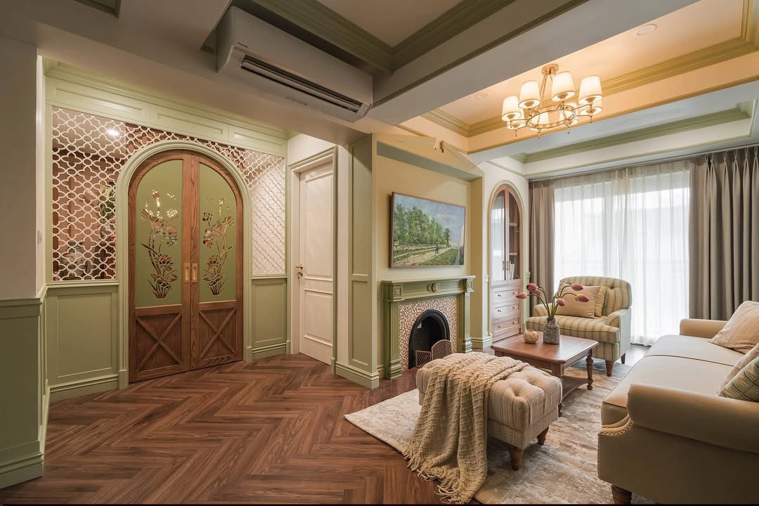 Chung cư Tập Thể Nguyên Hồng 80m² - 3PN, Lô góc, Sẵn Sàng Vào Ở Ngay!