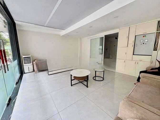 Mặt Bằng Kinh Doanh Mặt Tiền 6m - Hưng Gia 3, Quận 7 - Giá 17 Triệu