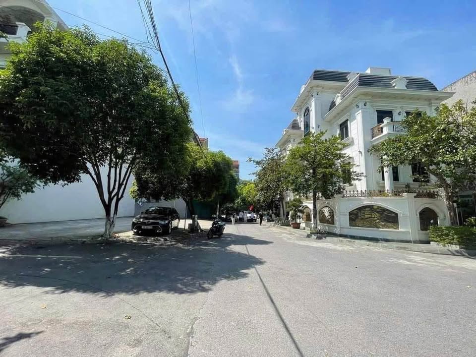 Đất nền KĐT Trần Lãm Thái Bình 185m² - Sổ đỏ chính chủ