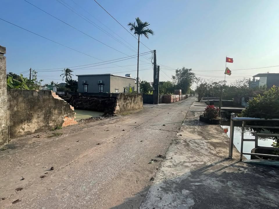 Đất Nam Phú Tiền Hải 99m² - Đường to ô tô, tiềm năng lớn!