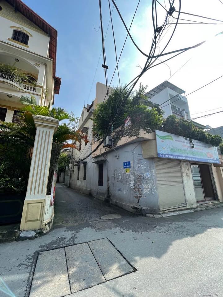 Nhà 4 Tầng Ngõ Ô Tô Thông Phường Bồ Đề, Long Biên - 50m² - 11 Tỷ