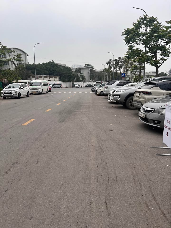 Nhà mặt phố Bát Khối, Long Biên 78m² - Đầu tư sinh lời vượt trội!