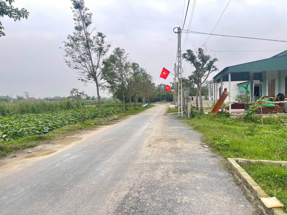 Bán Đất Khối Hoà Hợp, Vinh: 82m² Hướng Đông Nam, Giá 1.4 Tỷ