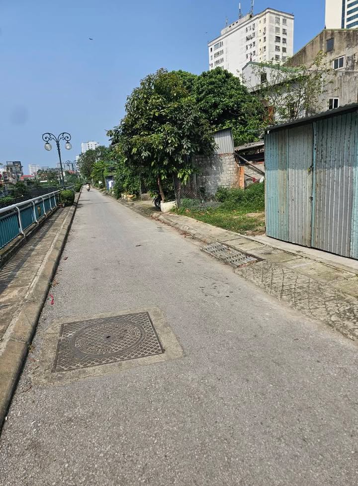 Đất Mặt Tiền Hào Thành, TP Vinh 128m² - Sổ Hồng Sẵn Sàng