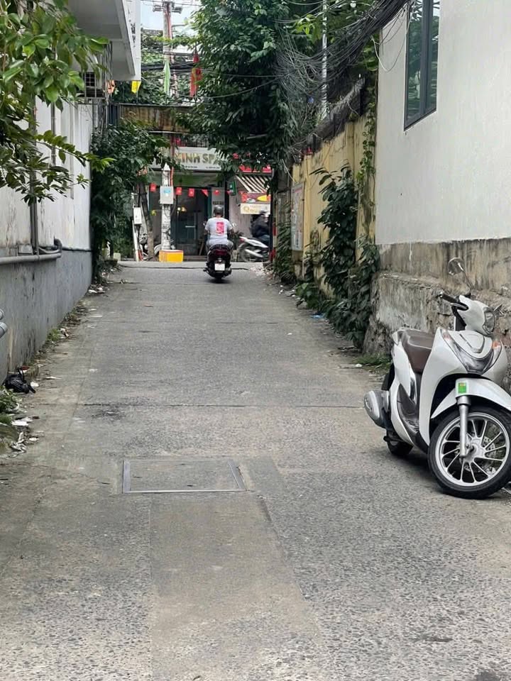 Đất kiệt ô tô Núi Thành, Hải Châu 51m² - Sổ đỏ sẵn sàng