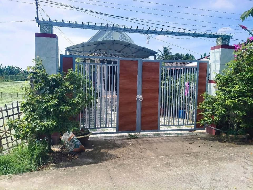 Cho thuê nhà kiên cố 700m² Phước Thới, Ô Môn - Lý tưởng nghỉ dưỡng