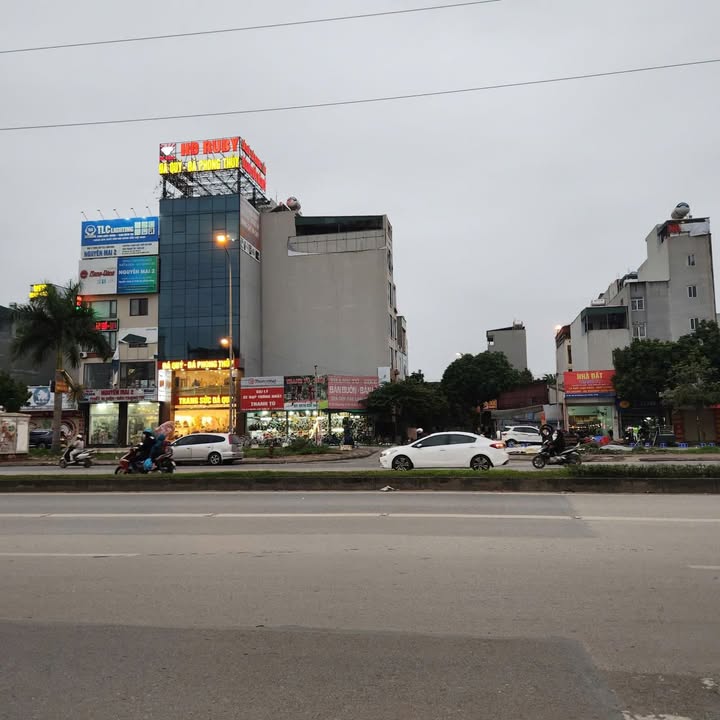 Mặt bằng Nguyễn Thanh Bình, Bắc Từ Liêm 675m² - Mặt tiền kinh doanh