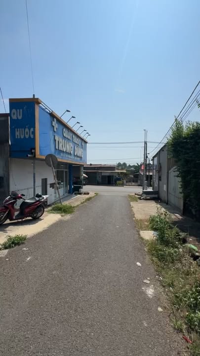 Nhà Phố Mặt Tiền Hưng Long, Trảng Bom 337m² - Đầu tư sinh lời 7.8 tỷ