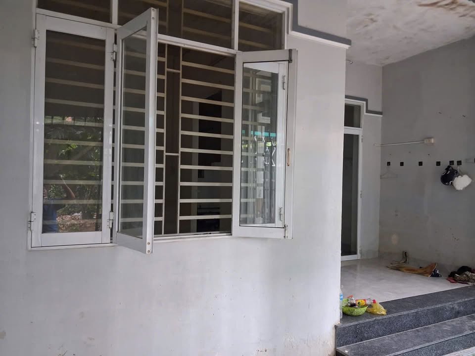 Bán đất Diên Lạc 98m² - 900 triệu, sổ đỏ, gần Tỉnh lộ 2