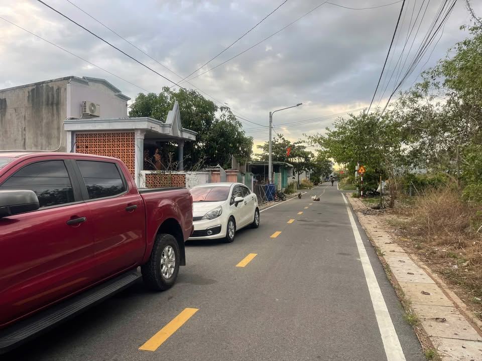 Đất Mặt Tiền Đường Nhựa Lộc An - 208m² Full Thổ Cư - Giá 2.6 Tỷ