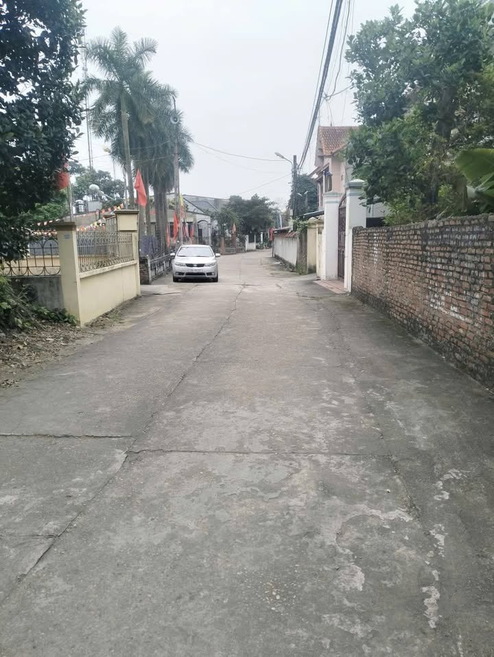 Nhà 2 Tầng Ngõ Ô Tô 133m² - Trung Tâm Việt Trì, Sổ Đỏ Chính Chủ