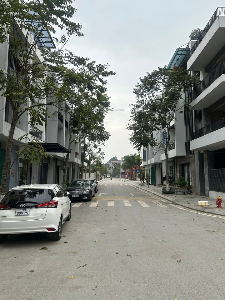 Nhà Góc 2 Mặt Tiền Đẹp - Bavella, Việt Trì - 157m², 12 Tỷ