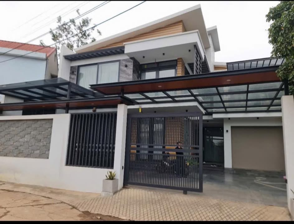 Nhà Riêng Phường Gia Sàng Thái Nguyên 4.x tỷ - Ô tô vào tận nhà!