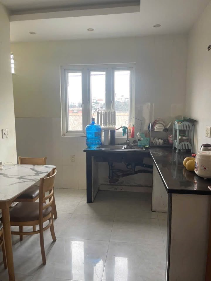 Nhà Riêng Uông Bí 50m² 3 Tỷ - Ô Tô Vào Tận Nhà!