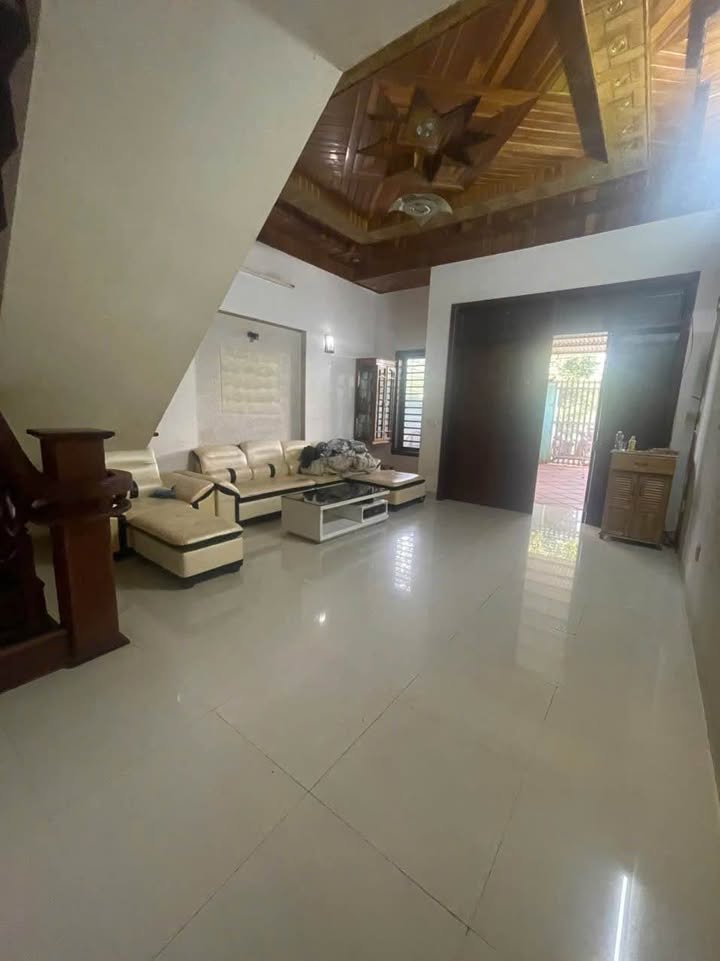 Nhà riêng Đường A9 Phạm Ngũ Lão, Buôn Ma Thuột 5 triệu/tháng - Ô tô vào tận nhà!