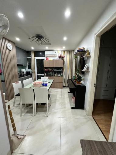 Căn hộ Chung cư Hoa Đào Tây Hồ 120m² - View Cầu Nhật Tân tuyệt đẹp!