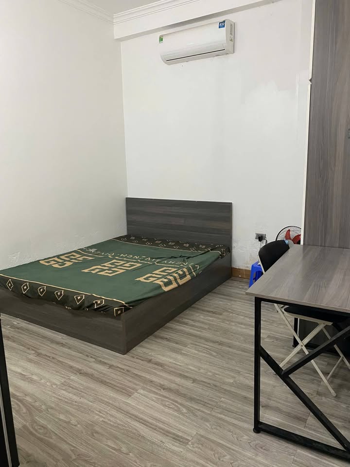 Phòng trọ Tôn Thất Tùng 20m² giá 3.4 triệu - Full nội thất cao cấp!