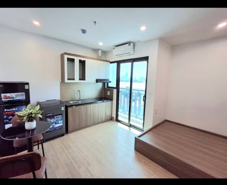 Cho thuê Căn hộ CCmini Miêu Nha 4 Triệu - Full Nội Thất, Sẵn Sàng Ở Ngay!