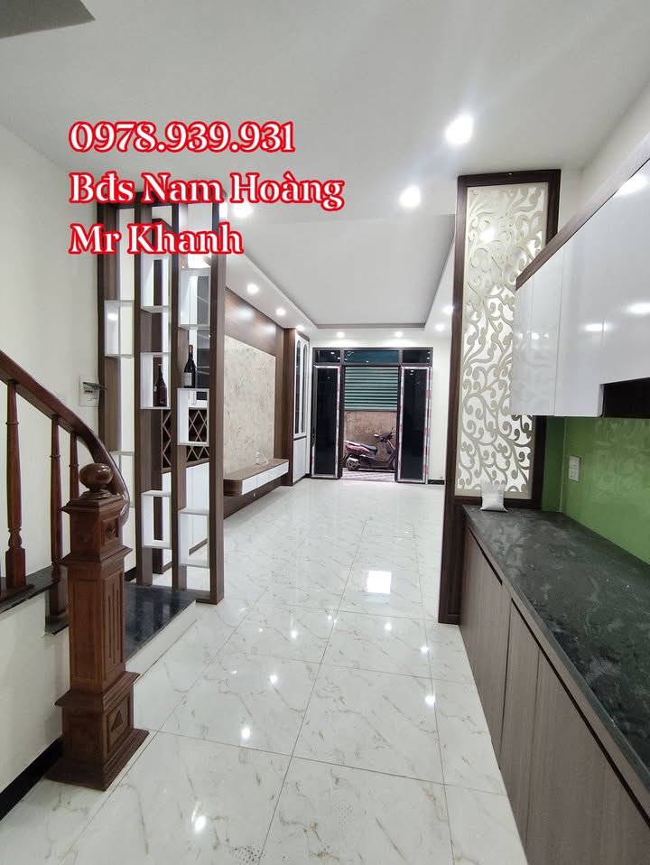 Nhà Phố Thanh Oai 37m² 5 Tầng - Ngõ Rộng, Giá 6 Tỷ