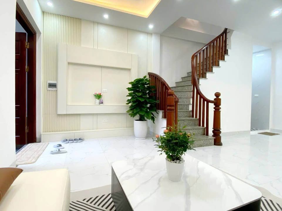 Nhà riêng Phố Thanh Đàm Hoàng Mai 60m² - Giá tốt hiếm có!