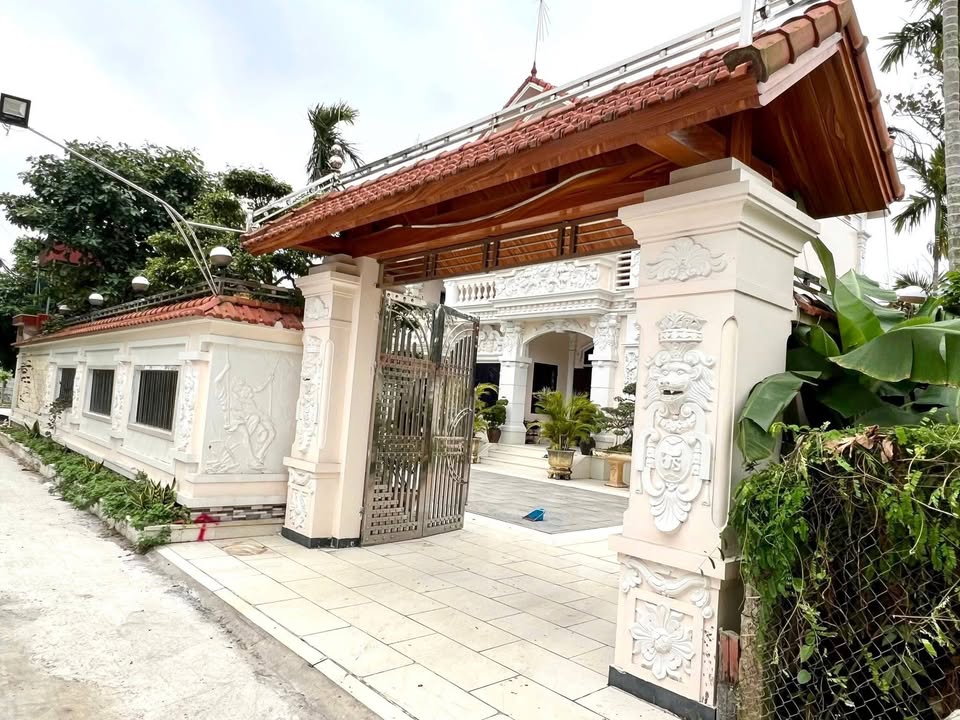 Bán Gấp Biệt Thự Cổ Điển 296m² Tân Minh, Hải Phòng - Giá 5 Tỷ