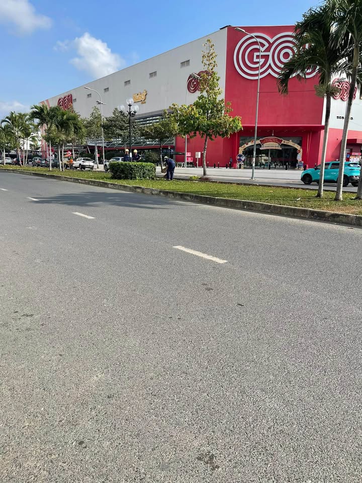 Nhà Phố Nha Trang 270m² - Dòng Tiền 40 Triệu/Tháng, Đầu Tư Sinh Lời!