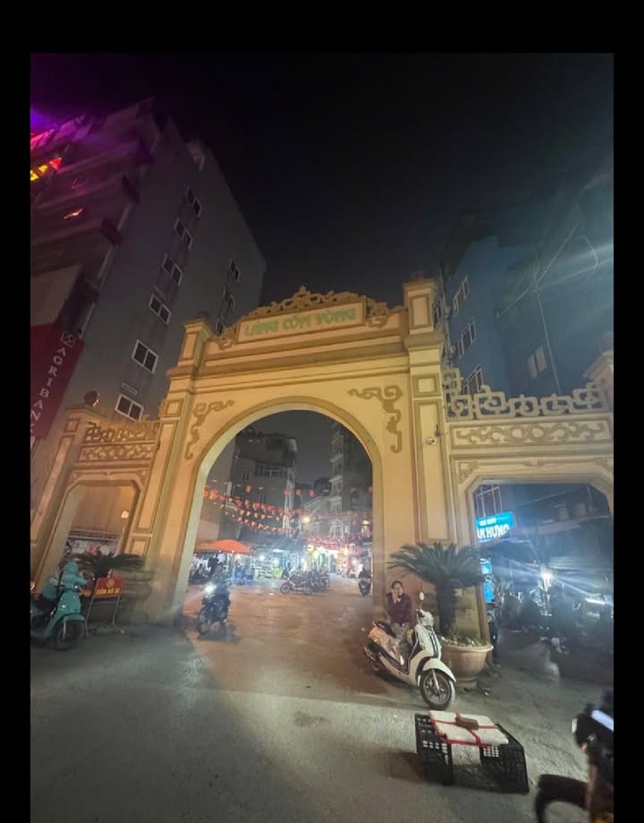 Nhà 46.3m² Trần Thái Tông, Cầu Giấy - Ngõ Ba Gác, Giá 13.8 Tỷ