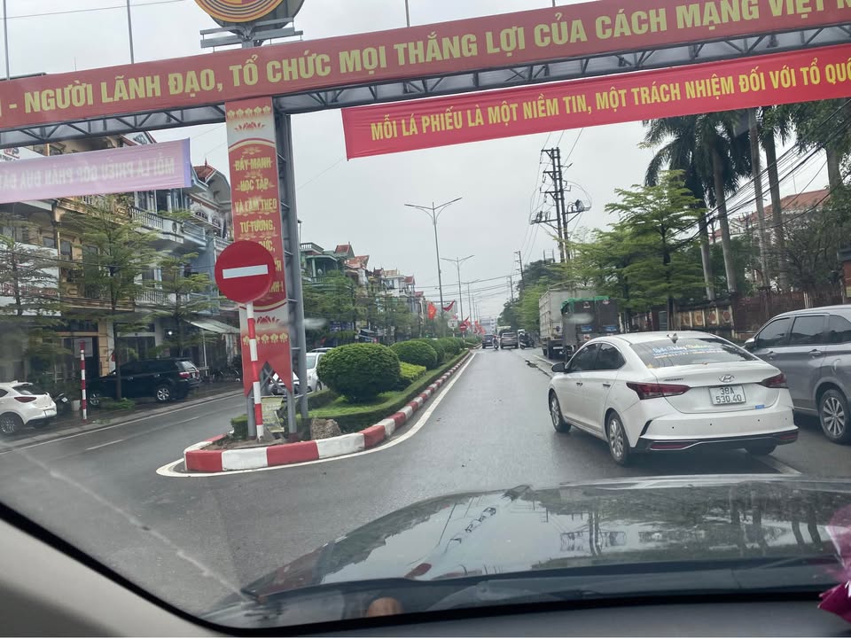 Nhà Phố Kinh Doanh Đường Nguyễn Viết Xuân TP Ninh Bình 60m² - Vị trí vàng, sinh lời ngay!