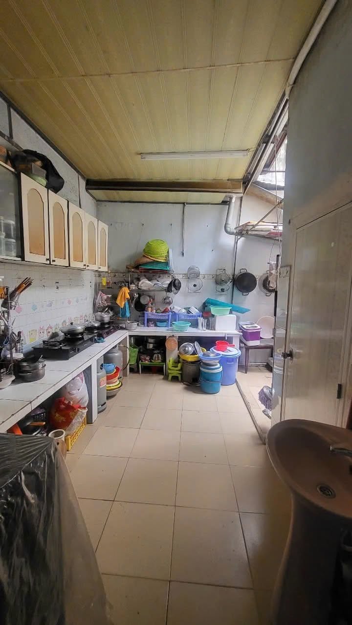 Nhà riêng Bùi Thế Mỹ, Tân Bình 70m², 6 tỷ - Hẻm ô tô vào tận nhà!